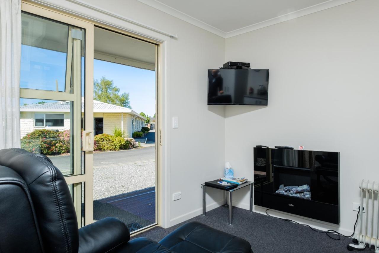 Esplanade Motels Гор Екстериор снимка