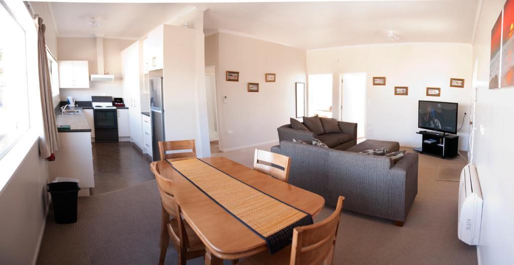 Esplanade Motels Гор Екстериор снимка