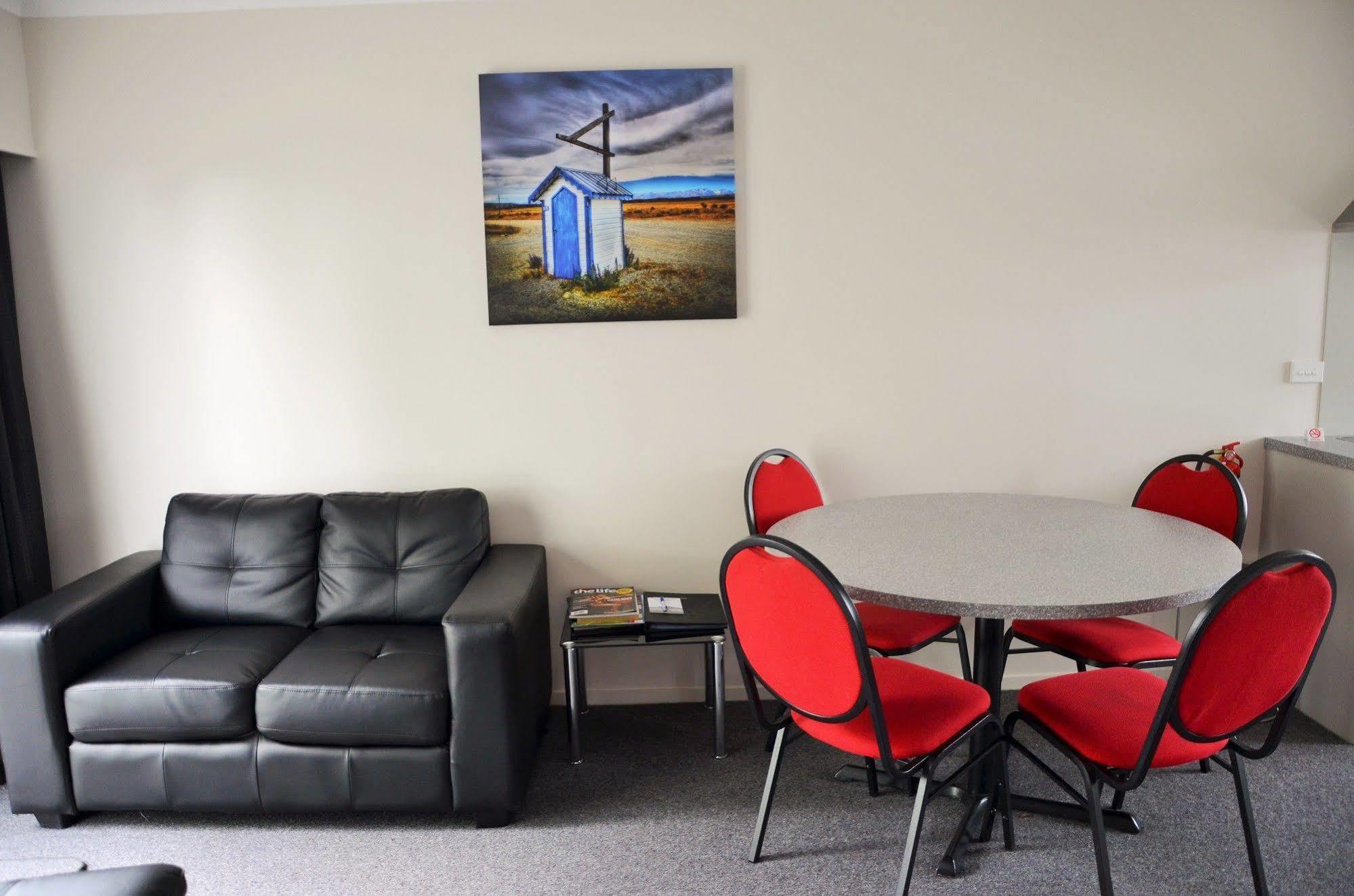 Esplanade Motels Гор Екстериор снимка