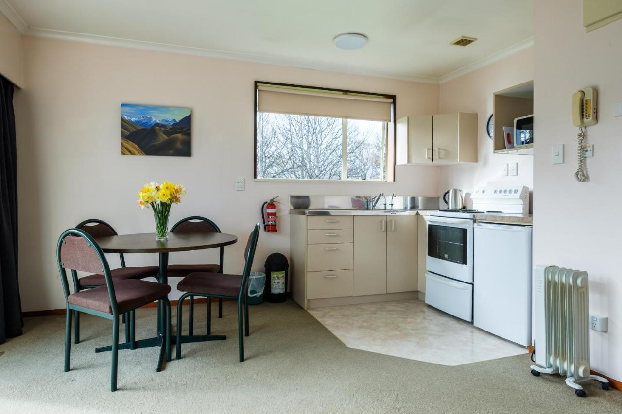 Esplanade Motels Гор Екстериор снимка