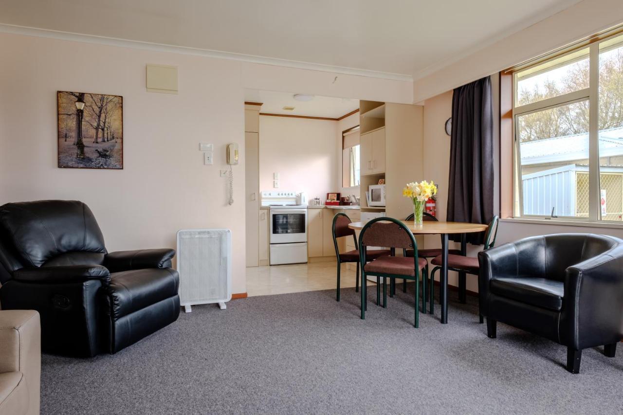 Esplanade Motels Гор Екстериор снимка